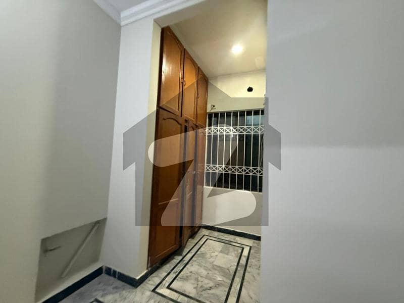 آئی ۔ 8 اسلام آباد میں 3 کمروں کا 14 مرلہ زیریں پورشن 1.65 لاکھ میں کرایہ پر دستیاب ہے۔ آئی ۔ 8 اسلام آباد میں 3 کمروں کا 14 مرلہ زیریں پورشن 1.65 لاکھ میں کرایہ پر دستیاب ہے۔