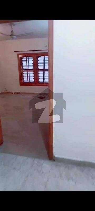 ڈی ایچ اے ڈیفینس فیز 2 ڈی ایچ اے ڈیفینس,اسلام آباد میں 3 کمروں کا 1 کنال بالائی پورشن 85.0 ہزار میں کرایہ پر دستیاب ہے۔