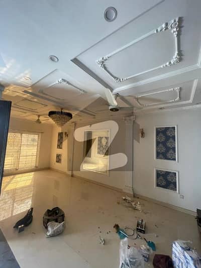 ڈی ایچ اے 11 رہبر لاہور میں 3 کمروں کا 5 مرلہ مکان 95.0 ہزار میں کرایہ پر دستیاب ہے۔