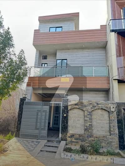 3.5 Marla house available for sale at very reasonable price