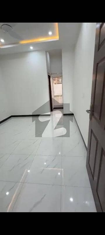 6marla Ideally Located House