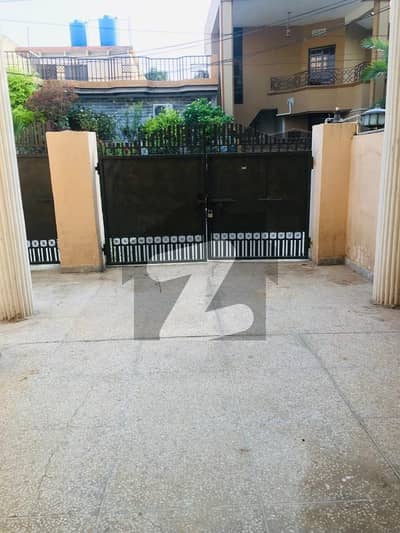 گلشن آباد راولپنڈی میں 5 کمروں کا 10 مرلہ مکان 80.0 ہزار میں کرایہ پر دستیاب ہے۔