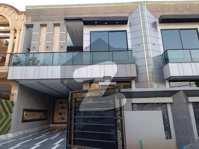 10 Marla Brand New Luxury House for Sale in Johar Town Hot Location