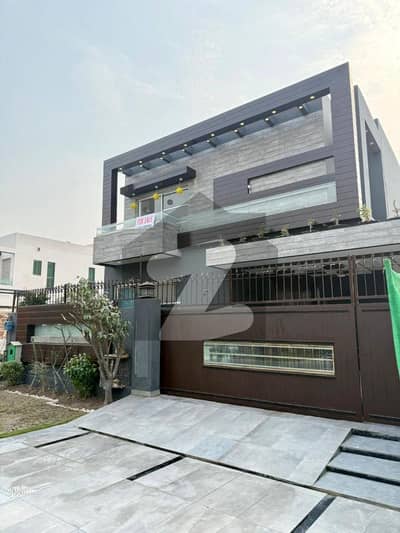 Ten (10) Marla Modern Designer House with Full Basement for Sale in DHA Phase 5 Block L Lahore