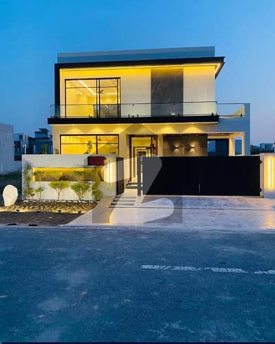 ڈی ایچ اے فیز 6 ڈیفنس (ڈی ایچ اے),لاہور میں 5 کمروں کا 1 کنال مکان 2.8 لاکھ میں کرایہ پر دستیاب ہے۔