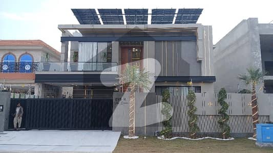 1 Kanal Furnished House DHA Multan For Sale