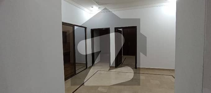 E-11 House 8 Marla Having 5 Bedrooms Attached Washrooms Drawing With Powder Washroom TvL Electric And Gas Meters For Sale