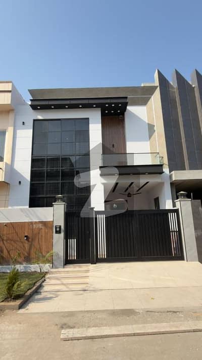 5 Marla Designer Build House For Sale 5 Marla Designer Build House For Sale