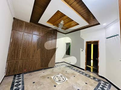 بحریہ ٹاؤن فیز 8 بحریہ ٹاؤن راولپنڈی,راولپنڈی میں 3 کمروں کا 7 مرلہ مکان 38.0 ہزار میں کرایہ پر دستیاب ہے۔ بحریہ ٹاؤن فیز 8 بحریہ ٹاؤن راولپنڈی,راولپنڈی میں 3 کمروں کا 7 مرلہ مکان 38.0 ہزار میں کرایہ پر دستیاب ہے۔