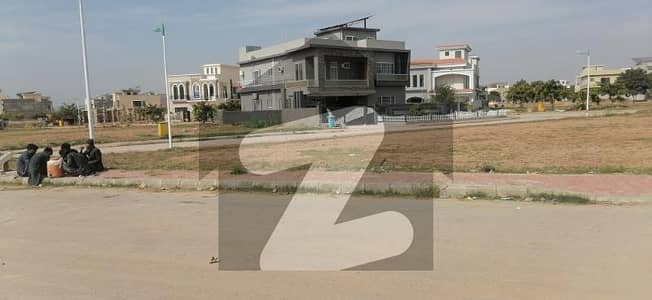 12 MARLA CORNER PLOT FOR SALE IN L BLOCK BAHRIA PHASE 8