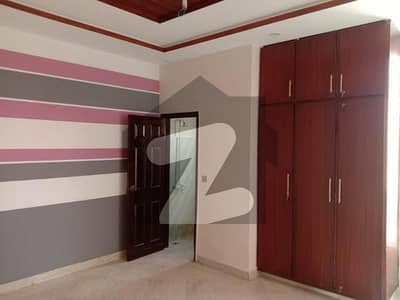 5 Marla Lower Portion For Rent.