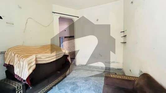 4 marla lower portion for rent