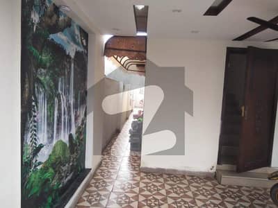 I SELL 8MARLA HOUSE IN BAHRIA ORCHARD LAHORE