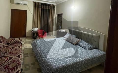 علامہ اقبال ٹاؤن لاہور میں 7 کمروں کا 1 کنال مکان 3.0 لاکھ میں کرایہ پر دستیاب ہے۔