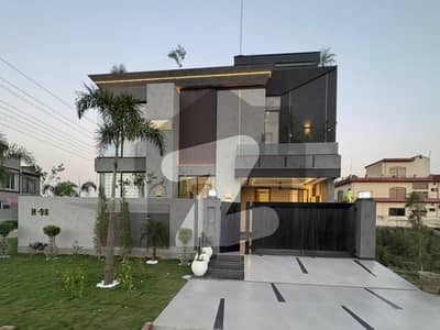 10 Marla House For Rent