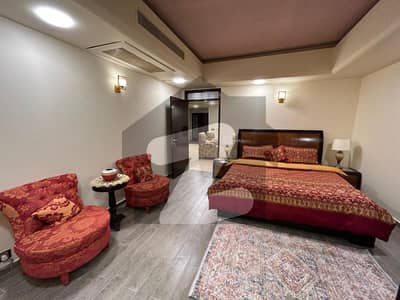 سلوراوکس اپارٹمنٹ ایف ۔ 10,اسلام آباد میں 3 کمروں کا 9 مرلہ فلیٹ 3.2 لاکھ میں کرایہ پر دستیاب ہے۔