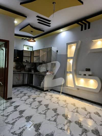 Corner 2 Bed DD 100 Square Yards Flat For Sale In Gulistan-E-Jauhar Block 7