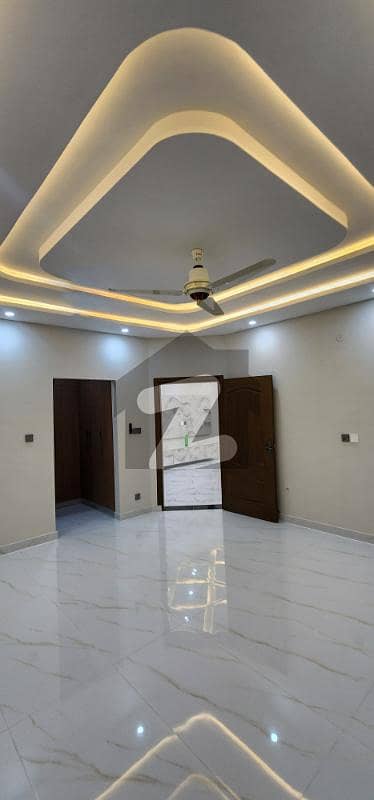 ٹاپ سٹی 1 اسلام آباد میں 6 کمروں کا 10 مرلہ مکان 4.99 کروڑ میں برائے فروخت۔