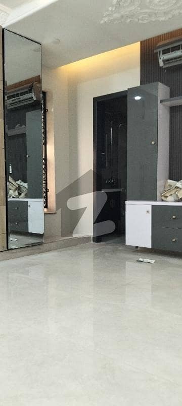 Beautiful House Brand New Good Location Gulberg 3 Beautiful House Brand New Good Location Gulberg 3