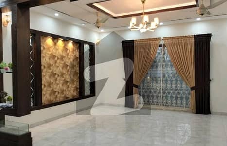 In Bahria Town - Sector E 10 Marla House For Sale In Bahria Town - Sector E 10 Marla House For Sale