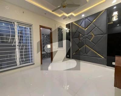 10 Marla House In Bahria Town - Sector E 10 Marla House In Bahria Town - Sector E