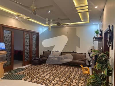 گلشن آباد راولپنڈی میں 4 کمروں کا 7 مرلہ مکان 1.6 کروڑ میں برائے فروخت۔