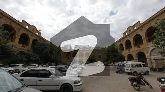 Prime Location I. I. Chundrigar Road 1890 Square Feet Office Up For Rent