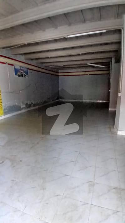 10 Marla Warehouse Available For Rent Top Location