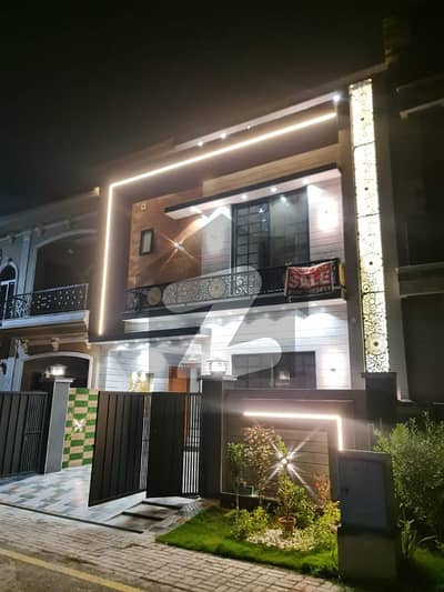 ڈریم گارڈنز ڈیفینس روڈ,لاہور میں 4 کمروں کا 5 مرلہ مکان 2.65 کروڑ میں برائے فروخت۔