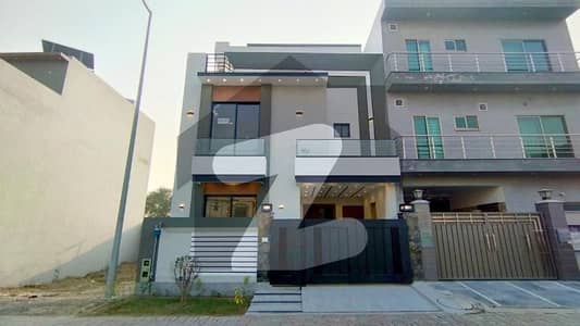 House In Dream Gardens For Sale