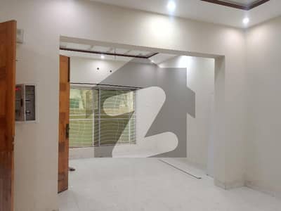 پارک ویو سٹی لاہور میں 1 کمرے کا 5 مرلہ زیریں پورشن 36.0 ہزار میں کرایہ پر دستیاب ہے۔