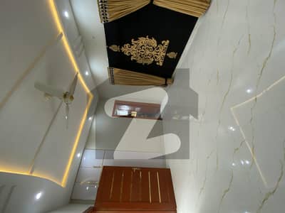 بحریہ انکلیو - سیکٹر ایچ بحریہ انکلیو,بحریہ ٹاؤن,اسلام آباد میں 3 کمروں کا 5 مرلہ مکان 75.0 ہزار میں کرایہ پر دستیاب ہے۔