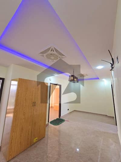 بحریہ انکلیو - سیکٹر بی1 بحریہ انکلیو,بحریہ ٹاؤن,اسلام آباد میں 3 کمروں کا 5 مرلہ فلیٹ 50.0 ہزار میں کرایہ پر دستیاب ہے۔