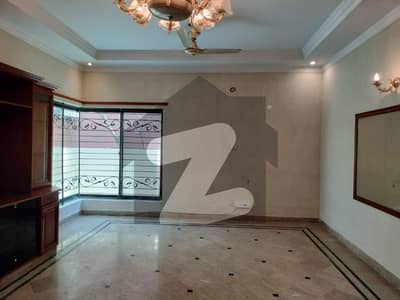 1 Kanal Lower Portion Available For Rent In Dha Phase 4 Hot Location 1 Kanal Lower Portion Available For Rent In Dha Phase 4 Hot Location