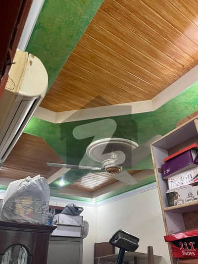 علامہ اقبال ٹاؤن ۔ نیلم بلاک علامہ اقبال ٹاؤن,لاہور میں 3 کمروں کا 4 مرلہ مکان 1.5 کروڑ میں برائے فروخت۔