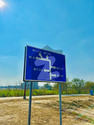 لیک سٹی۔ سیکٹر ایم 7 ۔ بلاک سی 3 لیک سٹی ۔ سیکٹرایم ۔ 7,لیک سٹی,رائیونڈ روڈ,لاہور میں 7 مرلہ رہائشی پلاٹ 1.35 کروڑ میں برائے فروخت۔