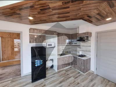 دی سپرنگ آپارٹمنٹس ہومز مین کینال بینک روڈ,لاہور میں 1 کمرے کا 4 مرلہ فلیٹ 55.0 ہزار میں کرایہ پر دستیاب ہے۔