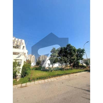 500 Yards Plot Facing DHA Golf Club