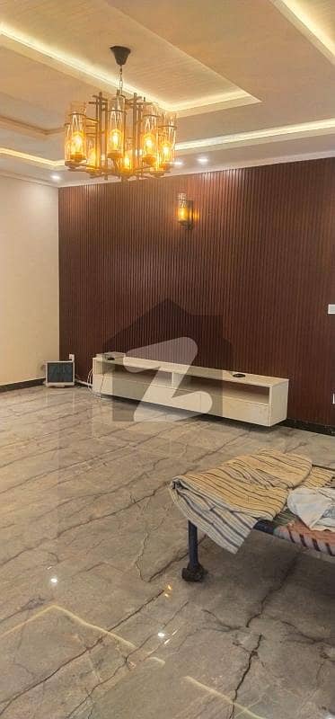 1 Kanal House For Rent