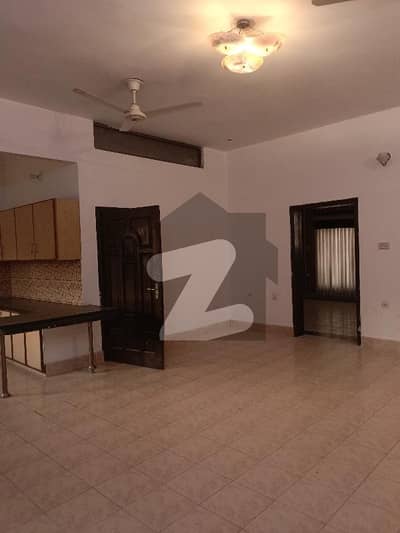 Architect Society 1 Kanal Upper Portion Available For Rent