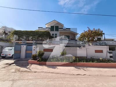 1 kanal house for sale in Banigala Islamabad