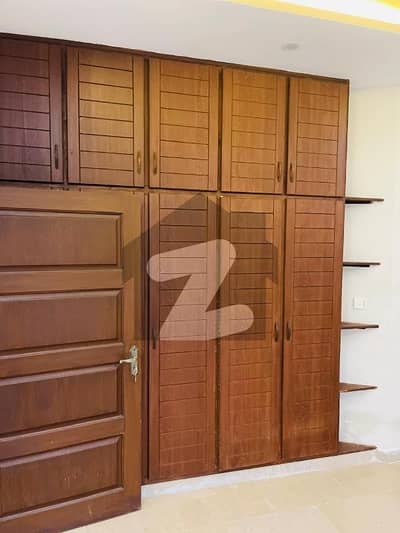 Upper Portion Available For Rent