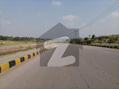 DHA VALLEY BLUEBELL BLOCK 8 MARLA FIRST BALLOT PLOT WITH CONSTRUCTION LETTER ALL DUES CLEAR ON GOOD LOCATION