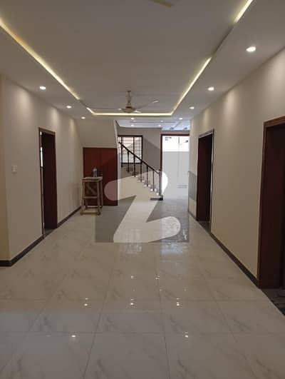 House for Rent in F-8/3, Islamabad | 666 Sq. Yards | 7 Bedrooms with Attached Bathrooms | 2 Kitchens | 2 Servant Quarters | Rent PKR 8 Lac per Month