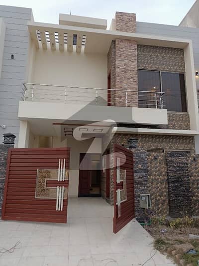 Prime Location House Sized 5 Marla In DHA Defence