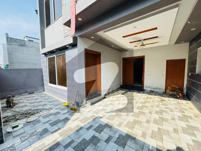 7 Marla Lower Portion Available For Rent In Lake City Sector M-7