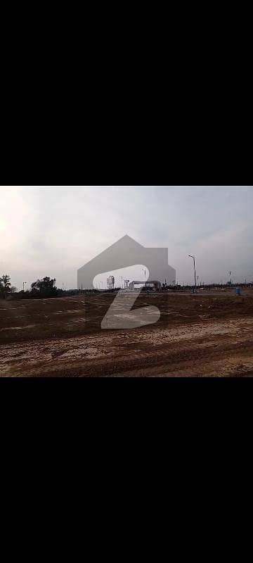 ڈی ایچ اے فیز9 پریزم - بلاک ایچ ڈی ایچ اے فیز9 پریزم,ڈی ایچ اے ڈیفینس,لاہور میں 1 کنال رہائشی پلاٹ 2.7 کروڑ میں برائے فروخت۔