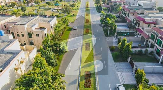 Facing Park Plot Situated On Hot Location Near To Park | Ring Road | Lake City Mall Big Opportunity For Investors To Bright Her Future