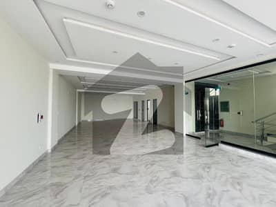 ڈی ایچ اے فیز 4 ڈیفنس (ڈی ایچ اے),لاہور میں 8 مرلہ دفتر 2.5 لاکھ میں کرایہ پر دستیاب ہے۔ ڈی ایچ اے فیز 4 ڈیفنس (ڈی ایچ اے),لاہور میں 8 مرلہ دفتر 2.5 لاکھ میں کرایہ پر دستیاب ہے۔