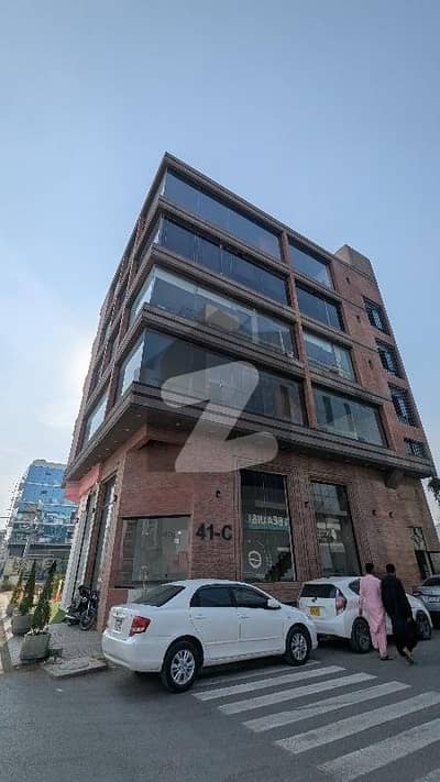 Ground Shop Available For Rent